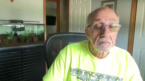 Snapshot of daddyweis chatting on 05.19.26 daddyweis online show from 05.19.26