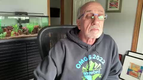 Snapshot of daddyweis chatting on 05.25.26 daddyweis online show from 05.25.26