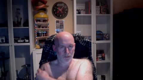 Snapshot of dadyscam chatting on 05.24.26 dadyscam online show from 05.24.26
