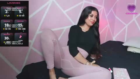 Snapshot of dafna_and_kris chatting on 06.18.26 dafna and kris online show from 06.18.26