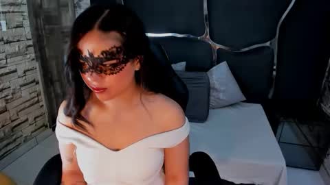 Dafne online show from 10.16.25