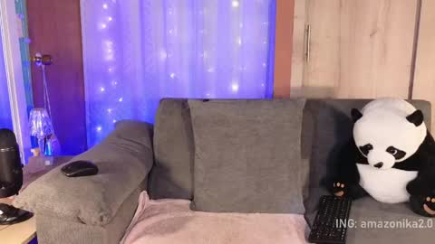 Snapshot of dafne_shark chatting on 05.13.26 LORENA online show from 05.13.26