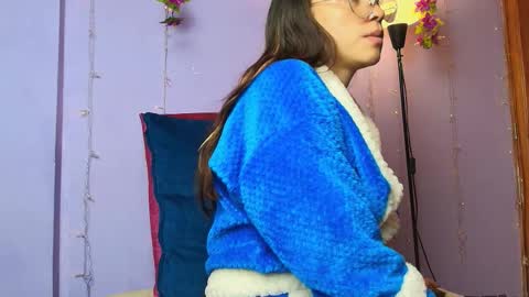 Snapshot of dafnemel chatting on 01.08.26 dafnemel online show from 01.08.26