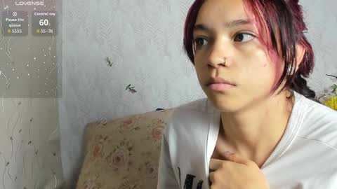 Snapshot of dafnemel chatting on 06.06.26 dafnemel online show from 06.06.26