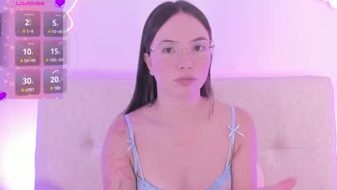 Dafne  online show from 03.25.26