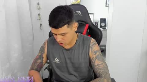 my name is Jhon and I live in colombia online show from 02.13.26