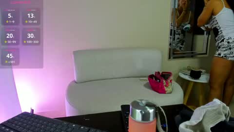 Snapshot of dahian_carter chatting on 05.21.26 Dahian online show from 05.21.26