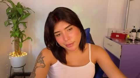 Snapshot of dahiana_prenss chatting on 05.10.26 Dahiana online show from 05.10.26
