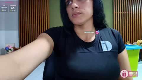  Dahiana  online show from 01.25.25