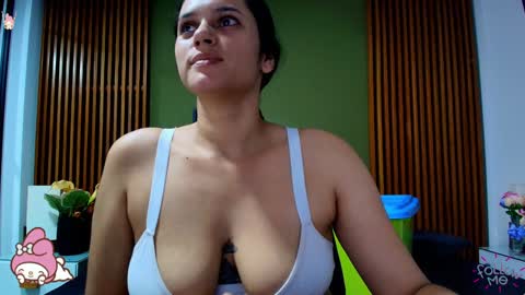  Dahiana  online show from 02.03.25