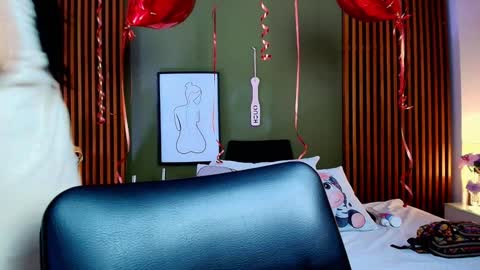  Dahiana  online show from 02.09.25