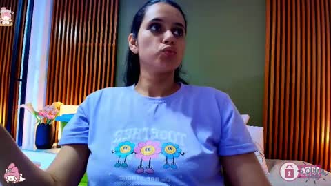  Dahiana  online show from 02.25.25