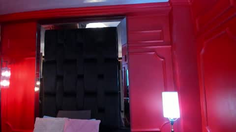 Dahiane Connor online show from 12.03.25