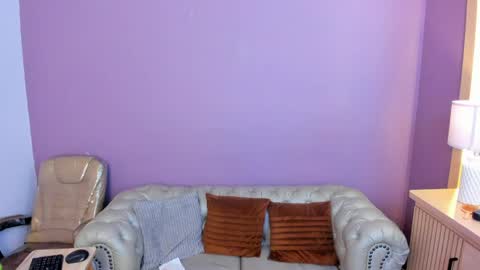 Dahiane Connor online show from 04.07.26