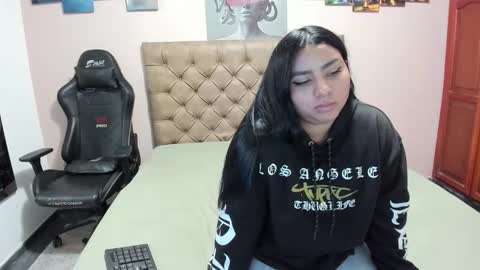 dahianncollins online show from 10.21.25