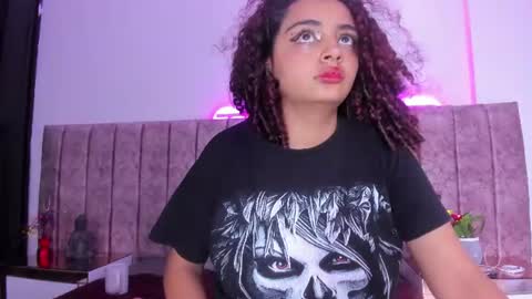 Snapshot of dahlia_rossee chatting on 06.14.26 dahlia_rossee online show from 06.14.26