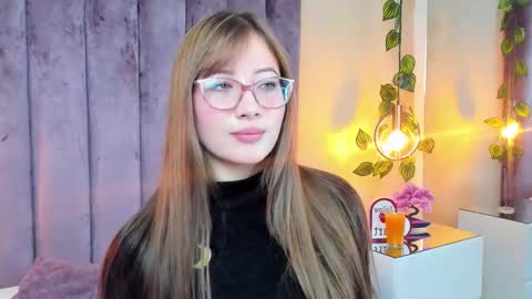 Snapshot of dahlia_rousse chatting on 12.17.25 Dahlia online show from 12.17.25