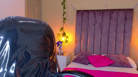 Snapshot of dahlia_rousse chatting on 01.15.26 Dahlia online show from 01.15.26