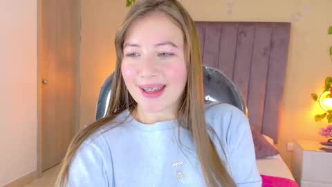 Snapshot of dahlia_rousse chatting on 03.03.26 Dahlia online show from 03.03.26