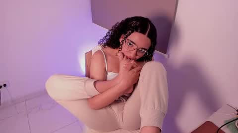 Dahli online show from 03.12.25