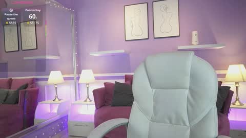 Dahlia Grey online show from 10.01.25