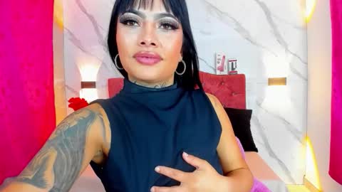 Snapshot of dahlyagoddess chatting on 04.28.26 diosa dhaly online show from 04.28.26