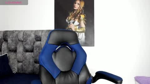 Snapshot of dahnna_squirt chatting on 04.09.26 Dahana online show from 04.09.26