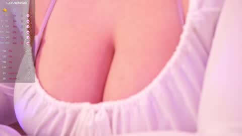 Snapshot of daien_halpert chatting on 03.01.25 Cute DianaOnline mostly at 8pm-0000 am UK TimeTuesday and Wednesday off online show from 03.01.25