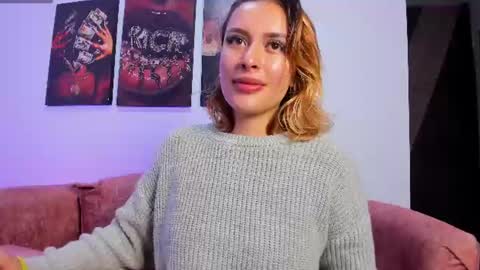 Snapshot of dailynrose chatting on 07.07.26 DAILY online show from 07.07.26