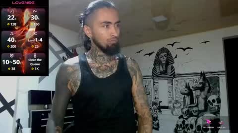 Snapshot of daimon_rock01 chatting on 05.25.26 felipe online show from 05.25.26