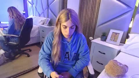 Snapshot of daimondti chatting on 09.11.25 DaimonTi online show from 09.11.25