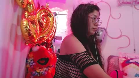 Snapshot of daina_flower chatting on 05.16.26 DAINA online show from 05.16.26