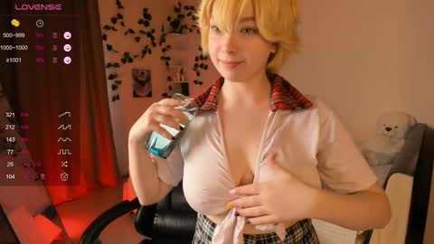 Snapshot of daine_pastry chatting on 03.08.25 Dainy is here online show from 03.08.25