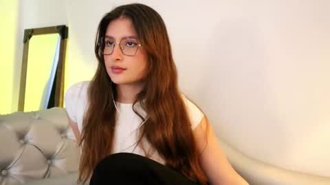 Lauren            online show from 10.20.25