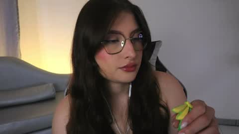 Snapshot of daisha_riley chatting on 05.18.26 Lauren online show from 05.18.26