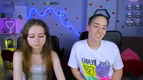 Snapshot of daisy_baby_ chatting on 06.22.26 daisy online show from 06.22.26