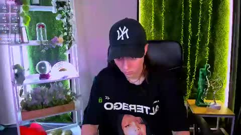 Snapshot of daisy_baby_ chatting on 07.08.26 daisy online show from 07.08.26