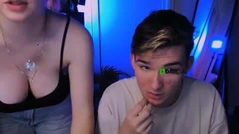 Little Di online show from 12.20.25