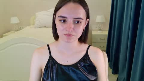 Snapshot of daisy_heart chatting on 06.12.26 Daisy online show from 06.12.26