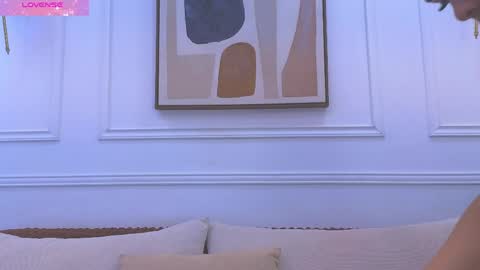 Daisy Price online show from 04.06.26