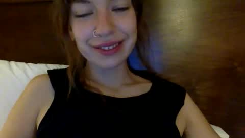 DaisyB3 online show from 10.12.25