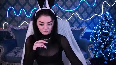 Snapshot of daisydelight_ chatting on 12.15.24 daisydelight_ online show from 12.15.24