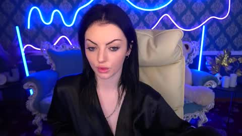 Snapshot of daisydelight_ chatting on 10.08.25 daisydelight_ online show from 10.08.25