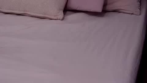 DaisyEmber online show from 09.15.25