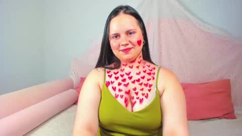 Snapshot of daisyharts chatting on 07.06.26 DaisyHarts online show from 07.06.26