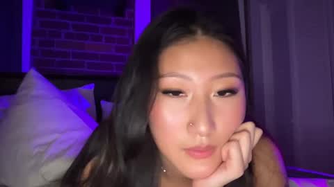 Daisy Kim online show from 02.07.25