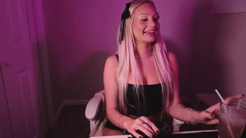 daisy online show from 11.30.25