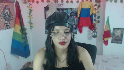 Snapshot of dakkohott chatting on 04.20.26 Dakko online show from 04.20.26