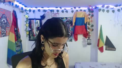 Snapshot of dakkohott chatting on 04.24.26 Dakko online show from 04.24.26
