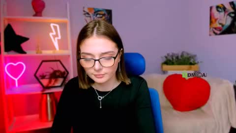 Snapshot of dakota4you chatting on 03.11.25 Dakota online show from 03.11.25